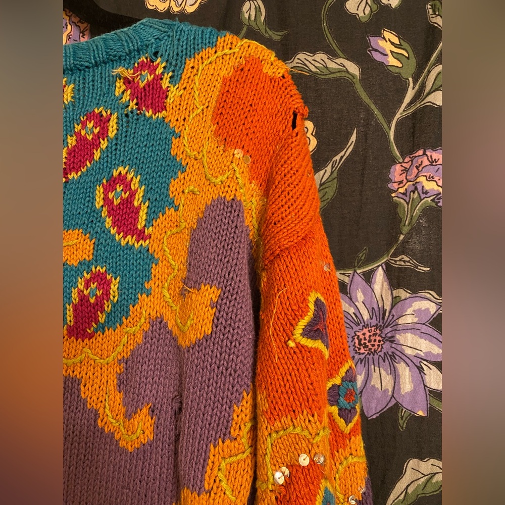 Jennifer Reed - Vintage Sweater - Picture 11 of 12